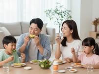 식사 중 비타민C 영양제를 복용하는 모습